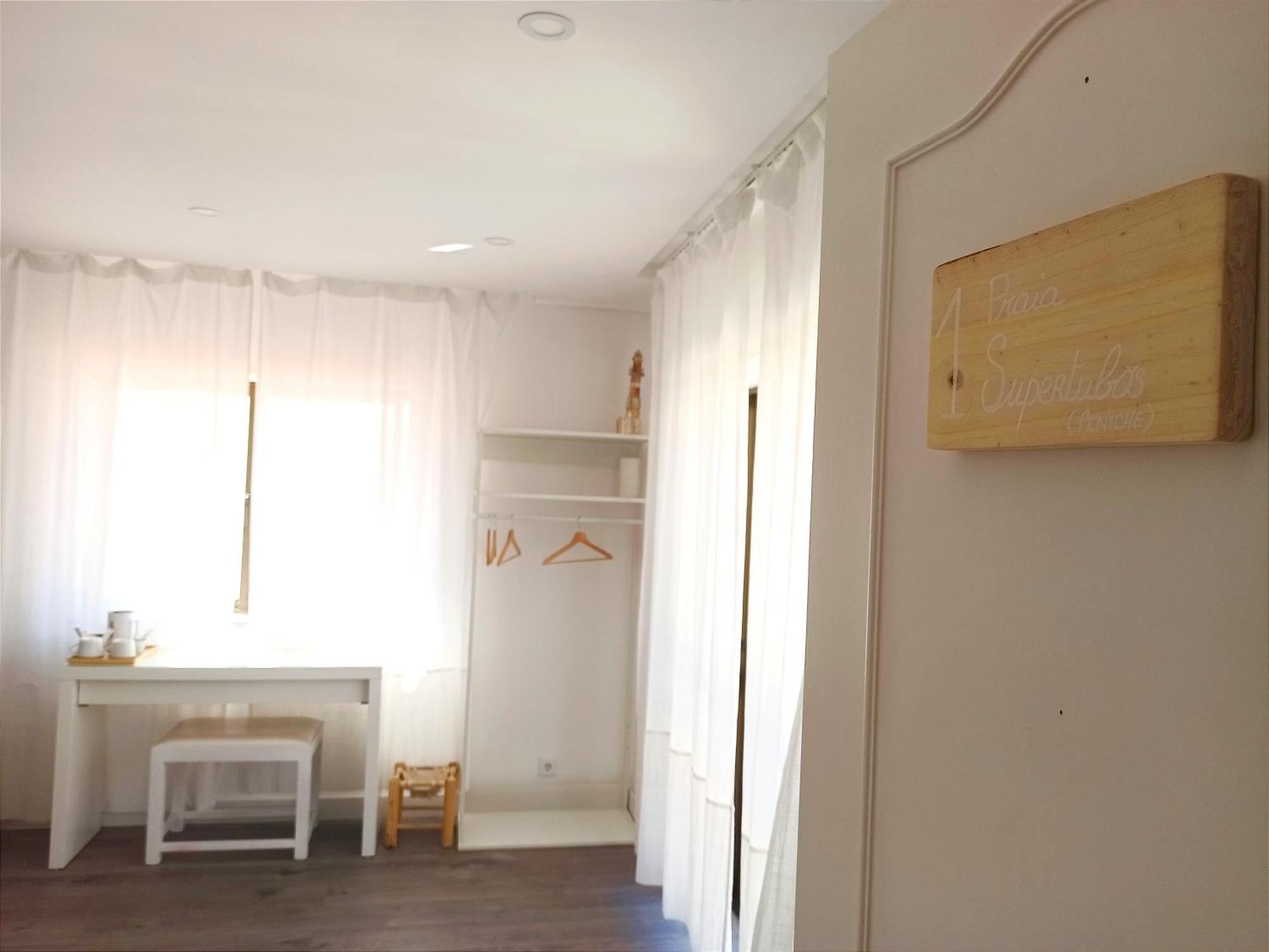 Supertubos House Peniche Bed & Breakfast Atouguia Da Baleia Room photo
